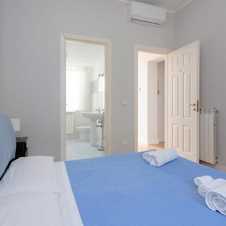 B&B Villa Etelka Aci Castello Esterno foto