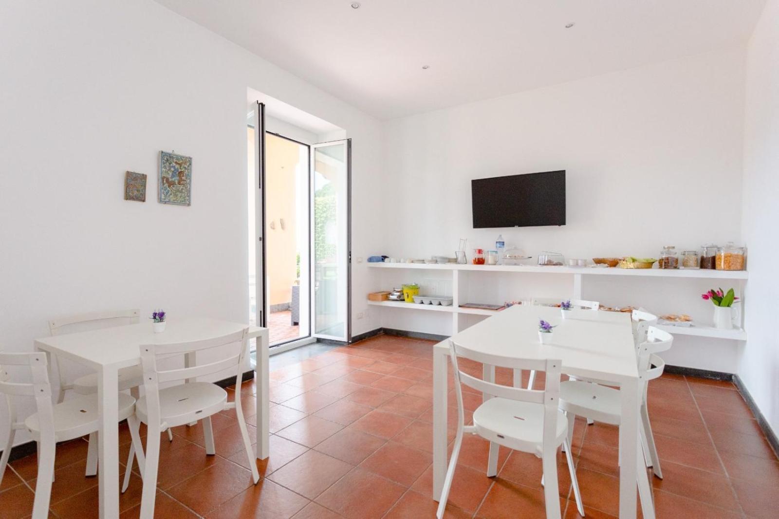 B&B Villa Etelka Aci Castello Esterno foto