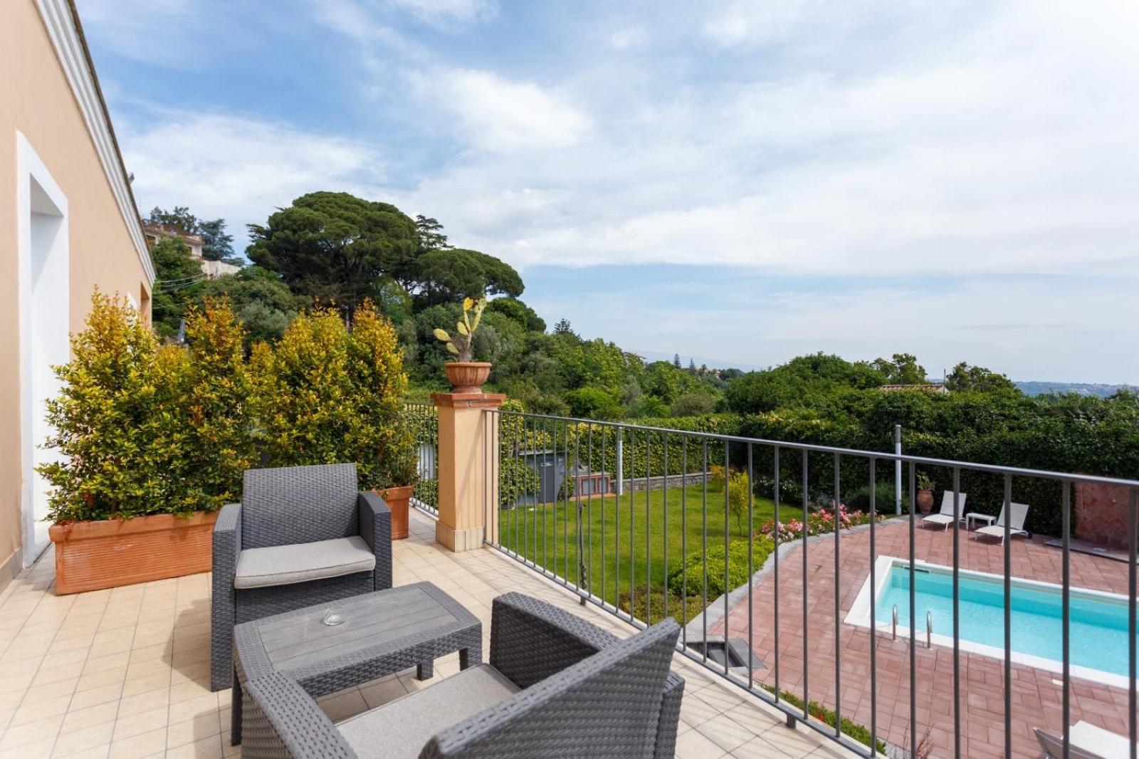 B&B Villa Etelka Aci Castello Esterno foto
