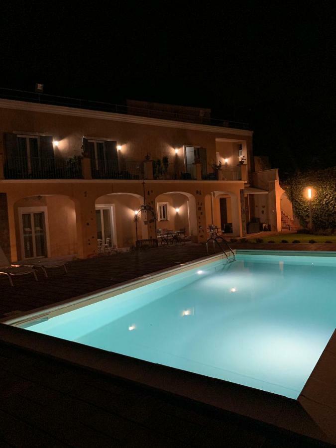 B&B Villa Etelka Aci Castello Esterno foto